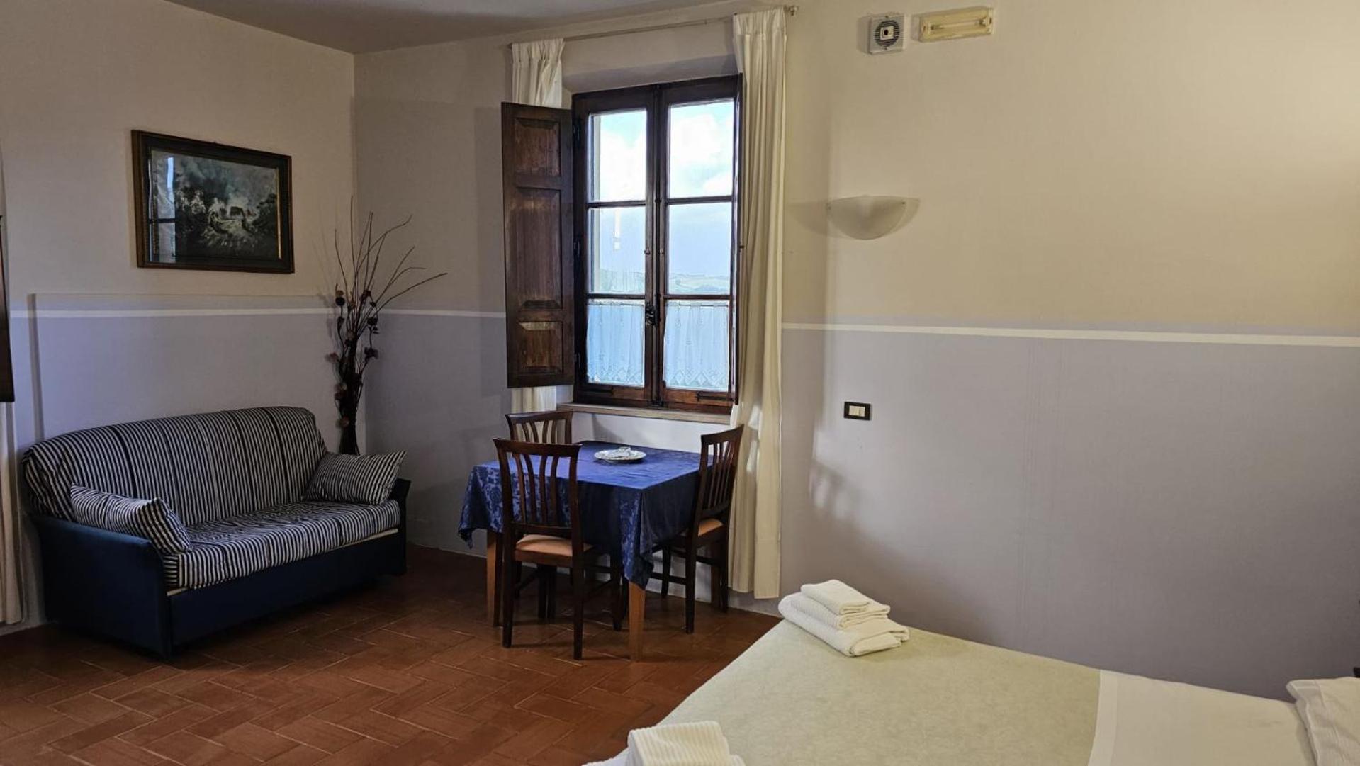 I Chiari Guest House Acquaviva  Екстериор снимка